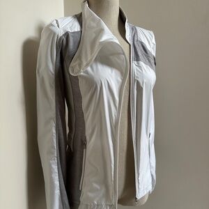 Lululemon Presta Cycling Packable Shirket Jacket White/Grey 6